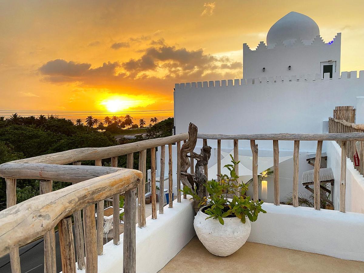 Casa Alkimia Oceanfront Hotel Isla Mujeres Exterior photo
